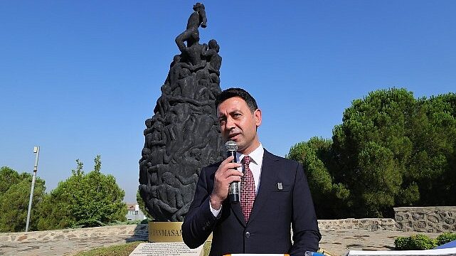 Bayraklı’da Madımak Anması