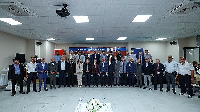 Büyükakın: “Birbirimize sıkı tutunduğumuzda güçlü oluruz”