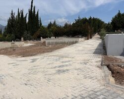 Büyükşehir ekiplerinden ilçe mezarlıklarında çalışma
