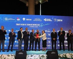 Büyükşehir’in bilim vizyonu ödülle taçlandı