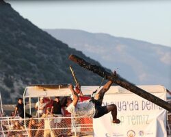 Denizcilik ve Kabotaj Bayramı’nın 100. yılı Antalya’da coşkuyla kutlandı
