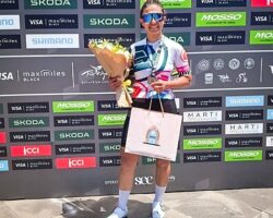 DEÜ’lü Akademisyen, L’Étape by Tour de France Türkiye Etabı’nda İkincilik Kürsüsüne Çıktı