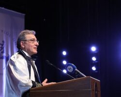 Dokuz Eylül Üniversitesi Eğitim Yelpazesini Yeni Programlarla Güçlendiriyor