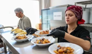 Ekonomik krizin ortasında sıcacık bir dayanışma