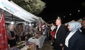 Hanımeli Alışveriş Şenliği Tüm Coşkusuyla Devam Ediyor