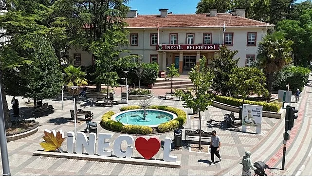 İnegöl Belediyesi Eski Binası, Gençlik Merkezi’ne Dönüşüyor