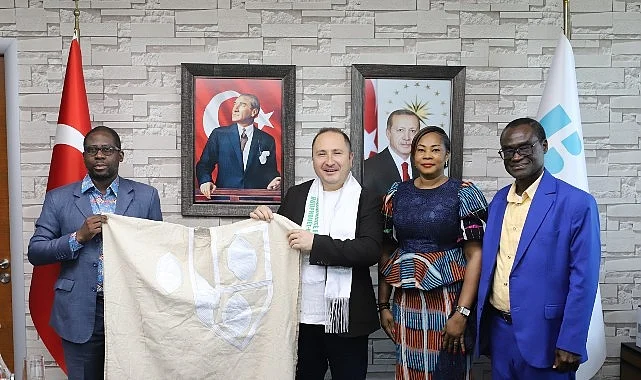 İzmir Bakırçay Üniversitesi, Fildişi Sahili Félix Houphouët-Boigny Üniversitesi Heyetini Ağırladı