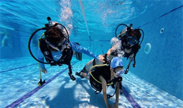İzmir Marina’da su sporları heyecanı başladı