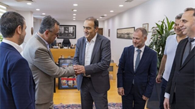 İzmir’in ulaşım modeli uluslararası takdir topladı