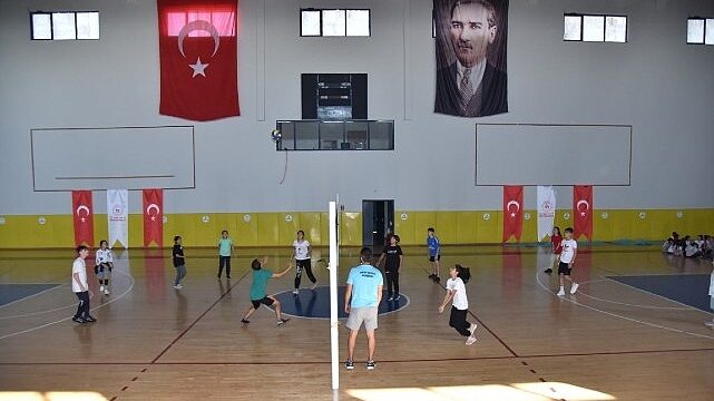 Kartepe’de Yaz Spor Okulları Kayıtları Başladı