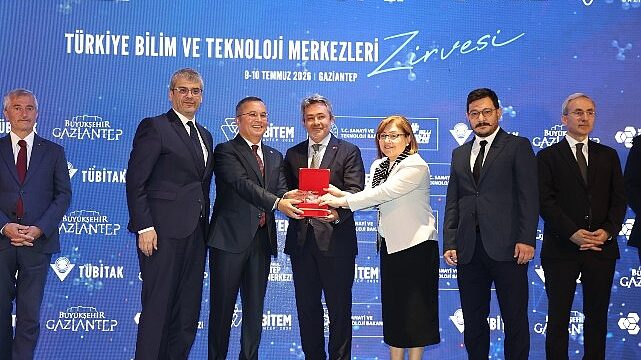 Konya Bilim Merkezi’ne “Bilim ve Toplum Çalışmalarını Dijitalde Yaygınlaştırma” Ödülü
