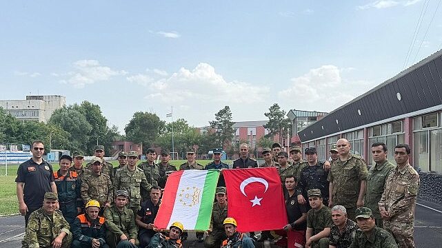 Konya Büyükşehir’den Tacikistan’da Yüksek Katlı Yapılara Müdahale Eğitimi