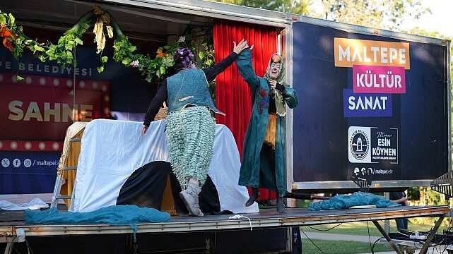 Maltepe’de gezici yaz tiyarosu başladı