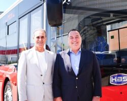 Manisa Büyükşehir, Toplu Ulaşım Filosunu 15 Yeni Otobüsle Güçlendiriyor