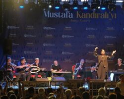 Mustafa Kandıralı eserleriyle anıldı