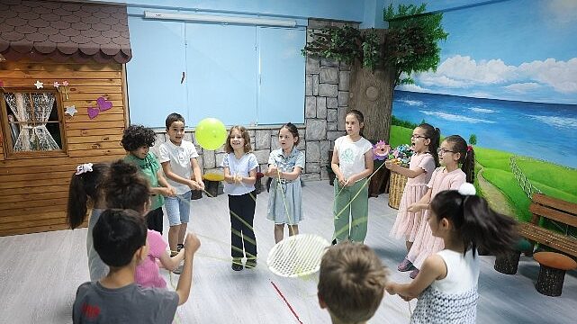 Osmangazi’de Yaz Tatili Drama Atölyesiyle Renkleniyor