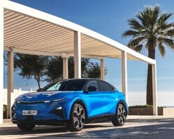 Renault Açık Ara Zirvede
