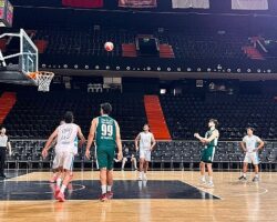 Üsküdar Üniversitesi basketbolda ikinci kez Türkiye şampiyonu!