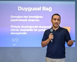 Uzman isimler Bornova’da çocuk eğitimini anlattı