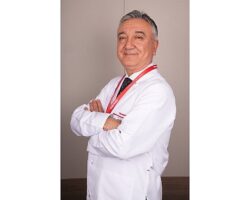 Yaz Sıcaklarında Yetersiz Su Tüketimi Böbreklerinizi Yıpratmasın