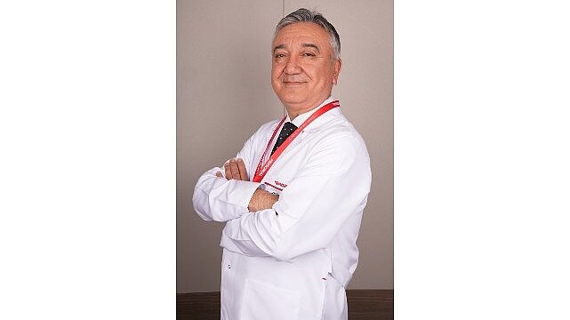 Yaz Sıcaklarında Yetersiz Su Tüketimi Böbreklerinizi Yıpratmasın