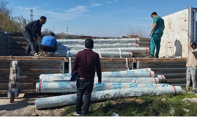 Antalya Büyükşehir Belediyesi afetzede üreticinin yanında