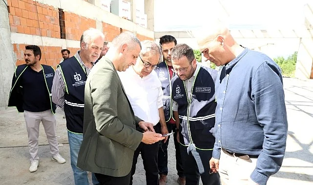 Baraçlı’dan Gölcük’teki projelere yakın takip