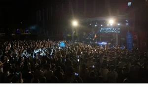 Başkan Çerçioğlu’ndan Mimar Sinan Parkı’nda Müzik Dolu Yaz Akşamı