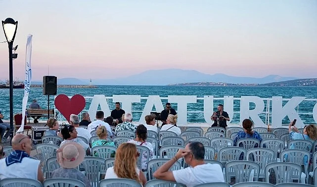 Gün Batımı Konserleri, baştan sona yenilenen Çiftlikköy Sahili’nde