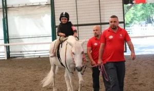 İBB Çocuklar İçin Binicilik Etkinlikleri Başlattı