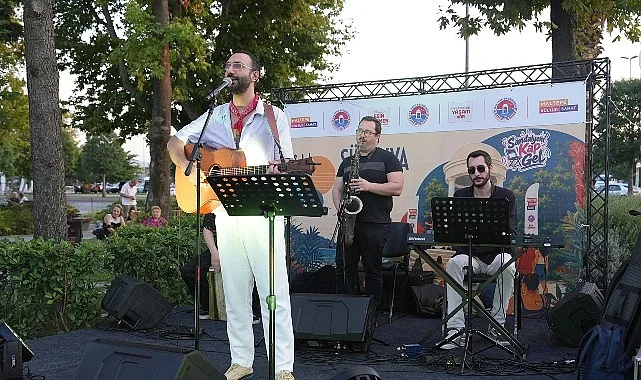 Maltepe’de, Süreyya Plajı’nda müzik ziyafeti