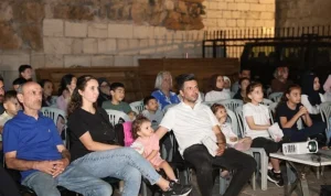 Osmangazi’de Sinema Keyfi Tarihi Surların Gölgesinde Yaşandı