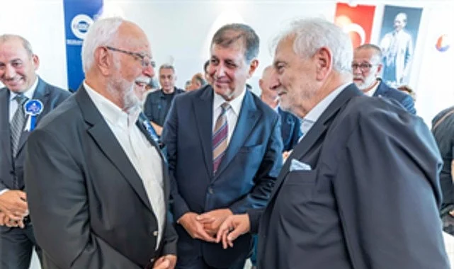 Başkan Tugay: İzmir dönüşümün öncüsü olmalı