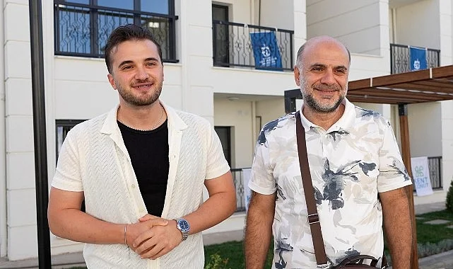 Kartepe’de 144 kapı mutluluğa açıldı